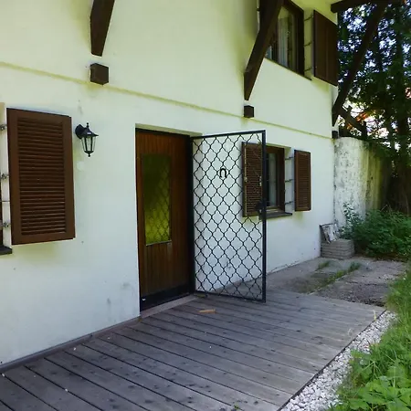 Haus Zirben Apartament *